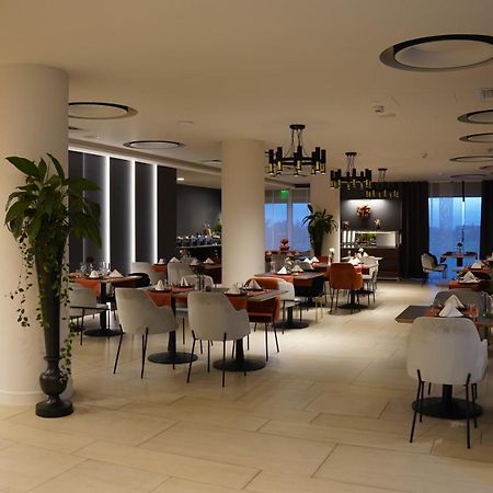 Hotel Sorin Mihai Cristian  Extérieur photo