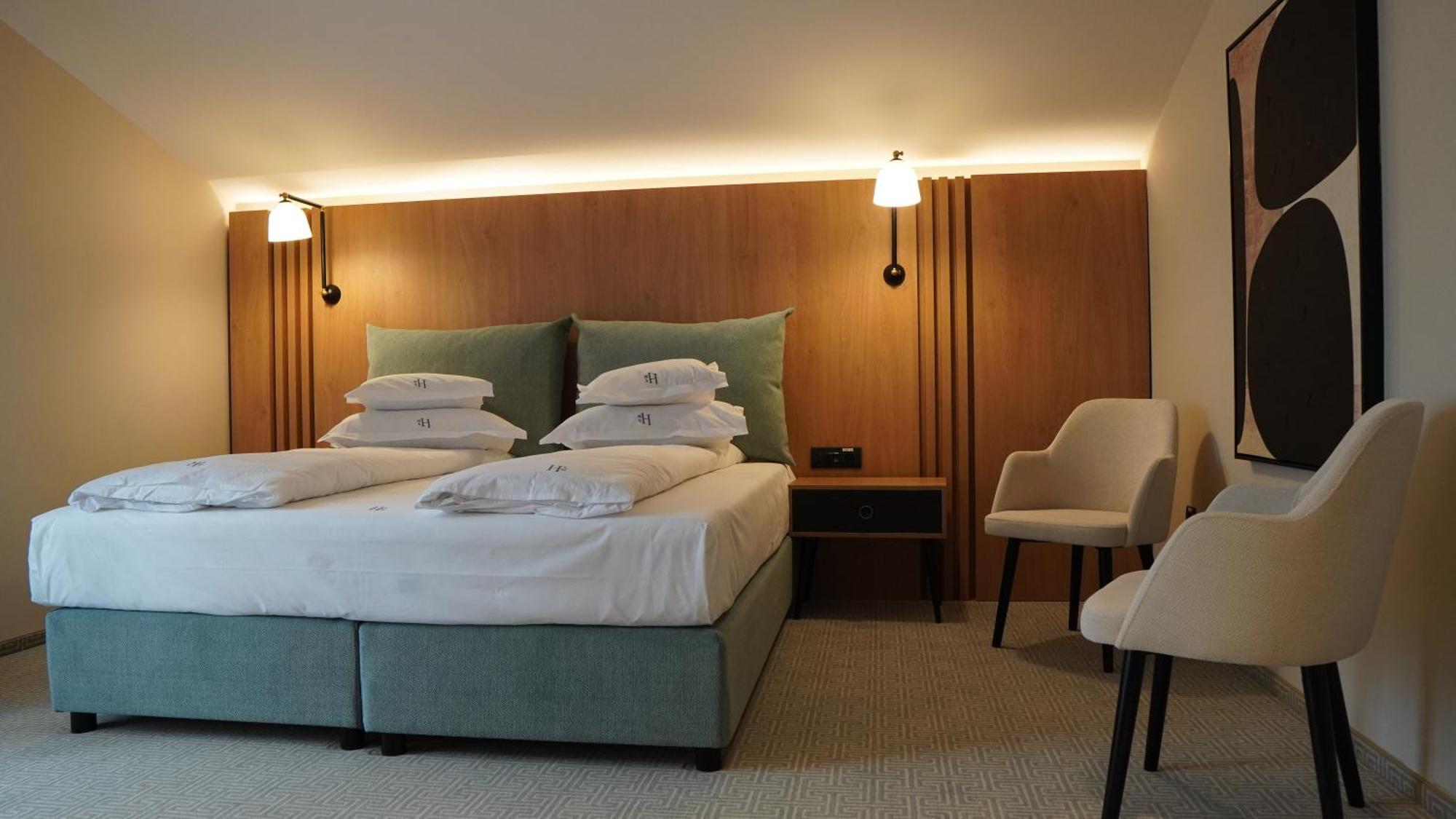 Hotel Sorin Mihai Cristian  Extérieur photo