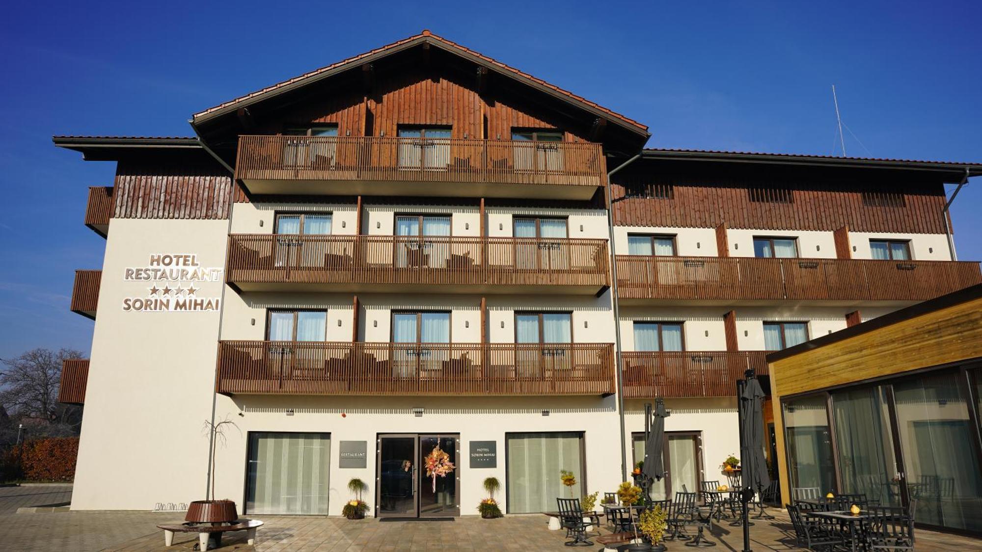 Hotel Sorin Mihai Cristian  Extérieur photo