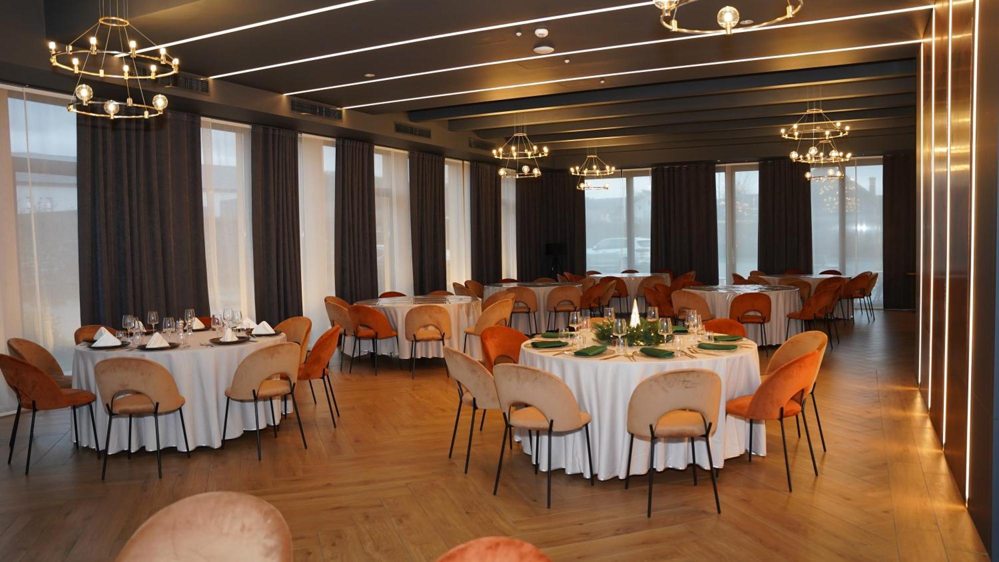 Hotel Sorin Mihai Cristian  Extérieur photo