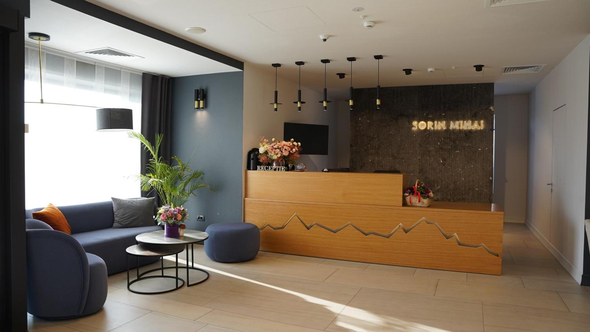 Hotel Sorin Mihai Cristian  Extérieur photo